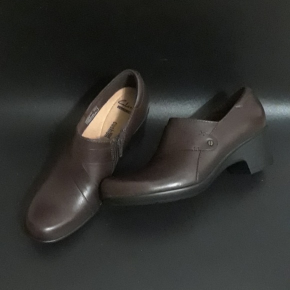 clarks collection cushion shoes